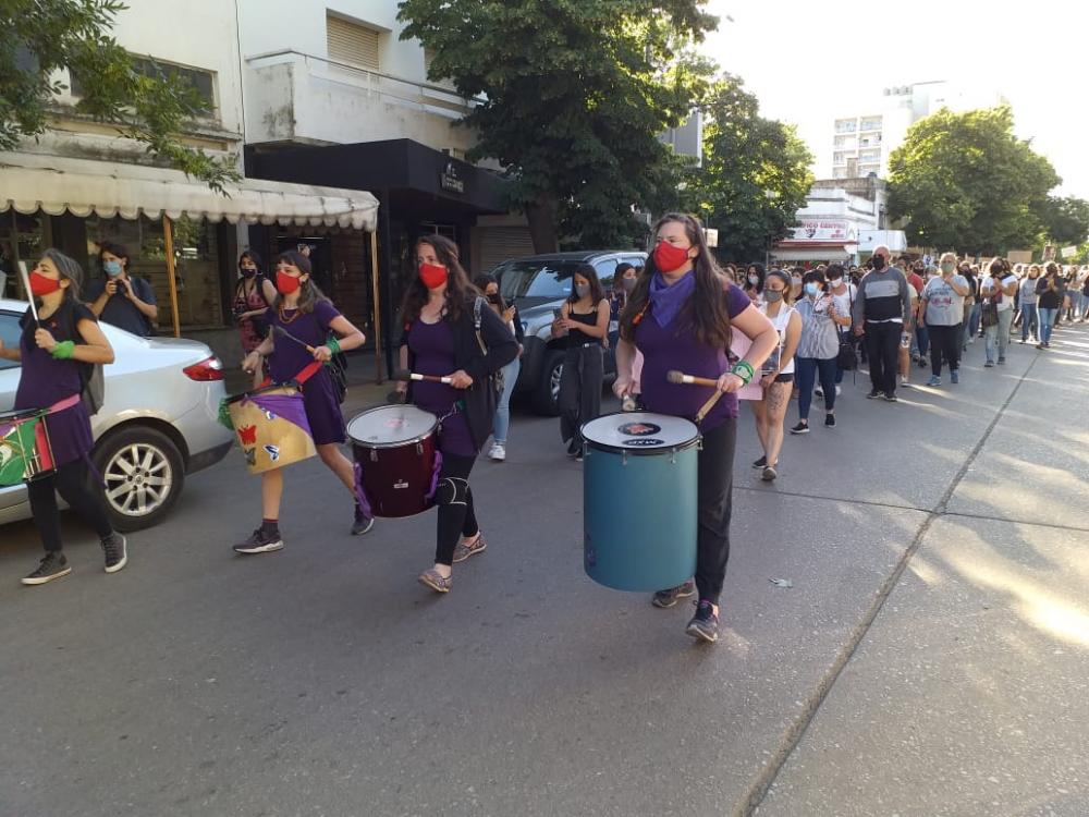 Caso Belén: vecinos marcharon convocados por una agrupación feminista