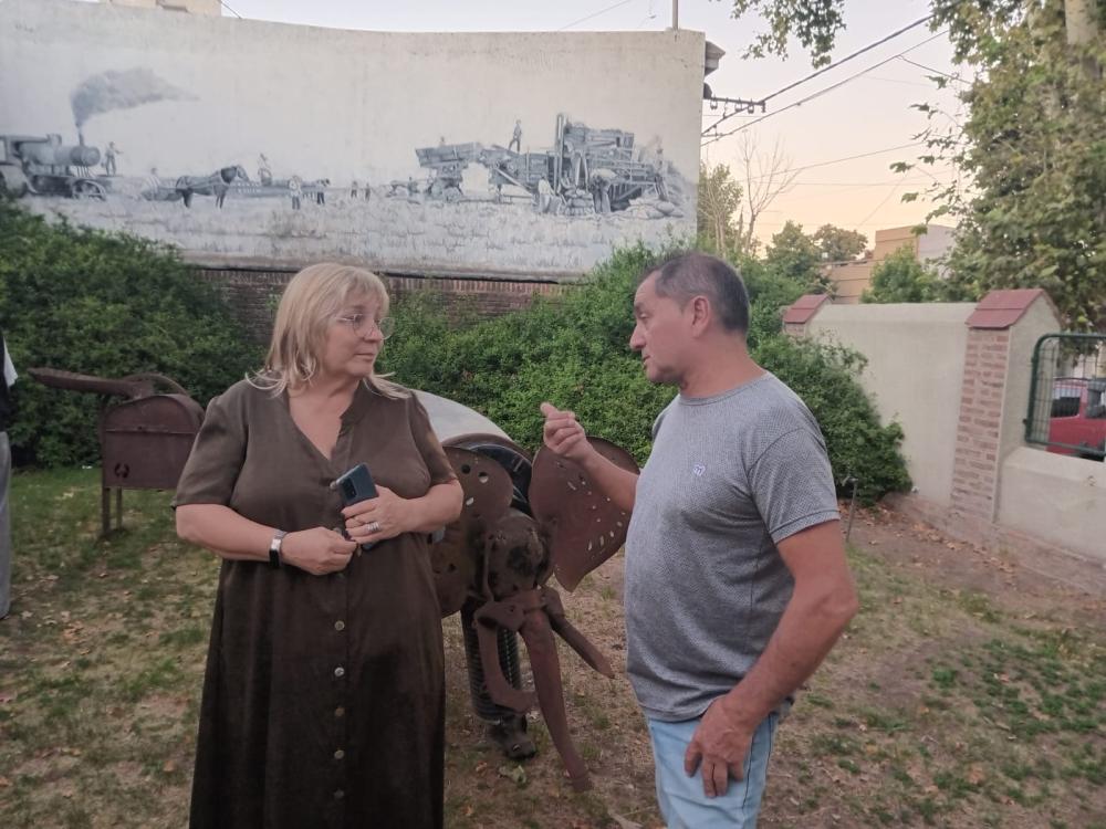 Carlos Chazarreta muestra sus artesanías durante todo el mes en el Museo Municipal