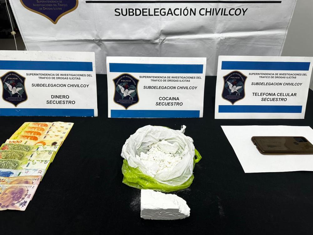 Detuvieron a un paraguayo que transportaba cocaína en un colectivo de línea
