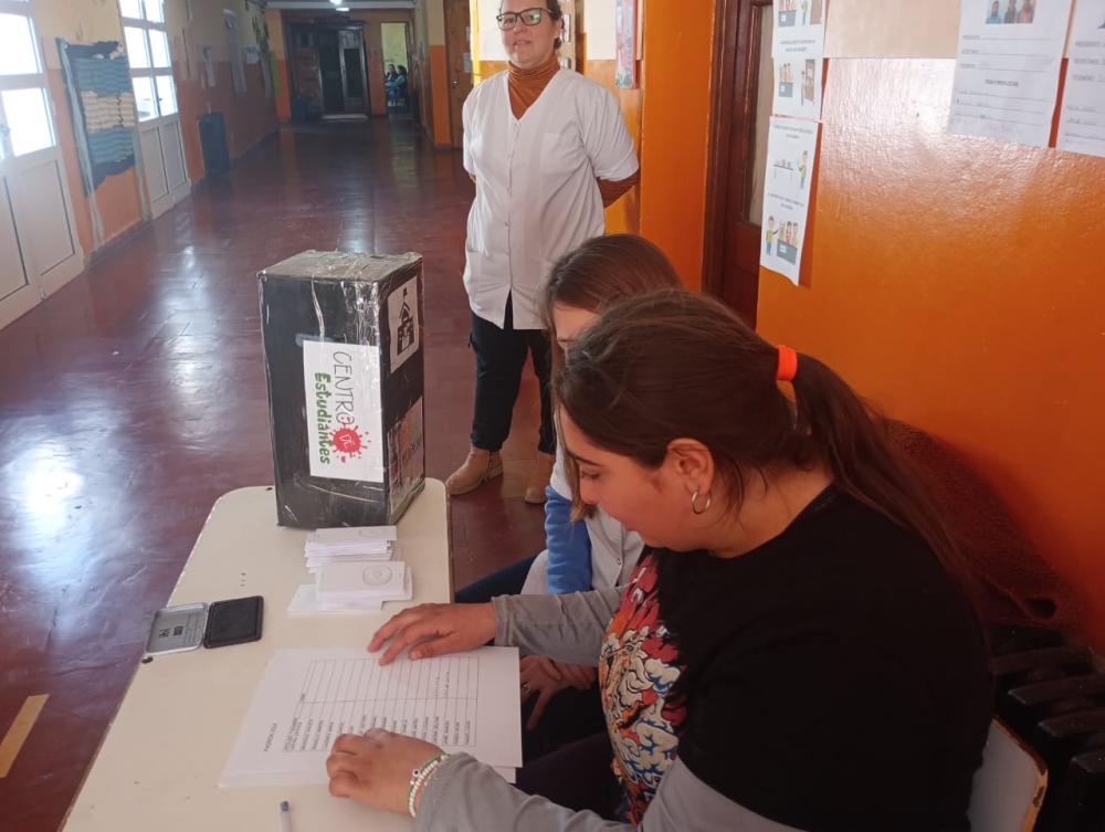 La escuela 501 formó su primer Centro de Estudiantes